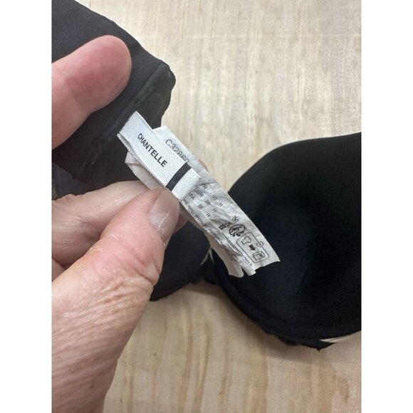 Chantelle 34 H Padded Underwire Lace Black Bra - Picture 3 of 5